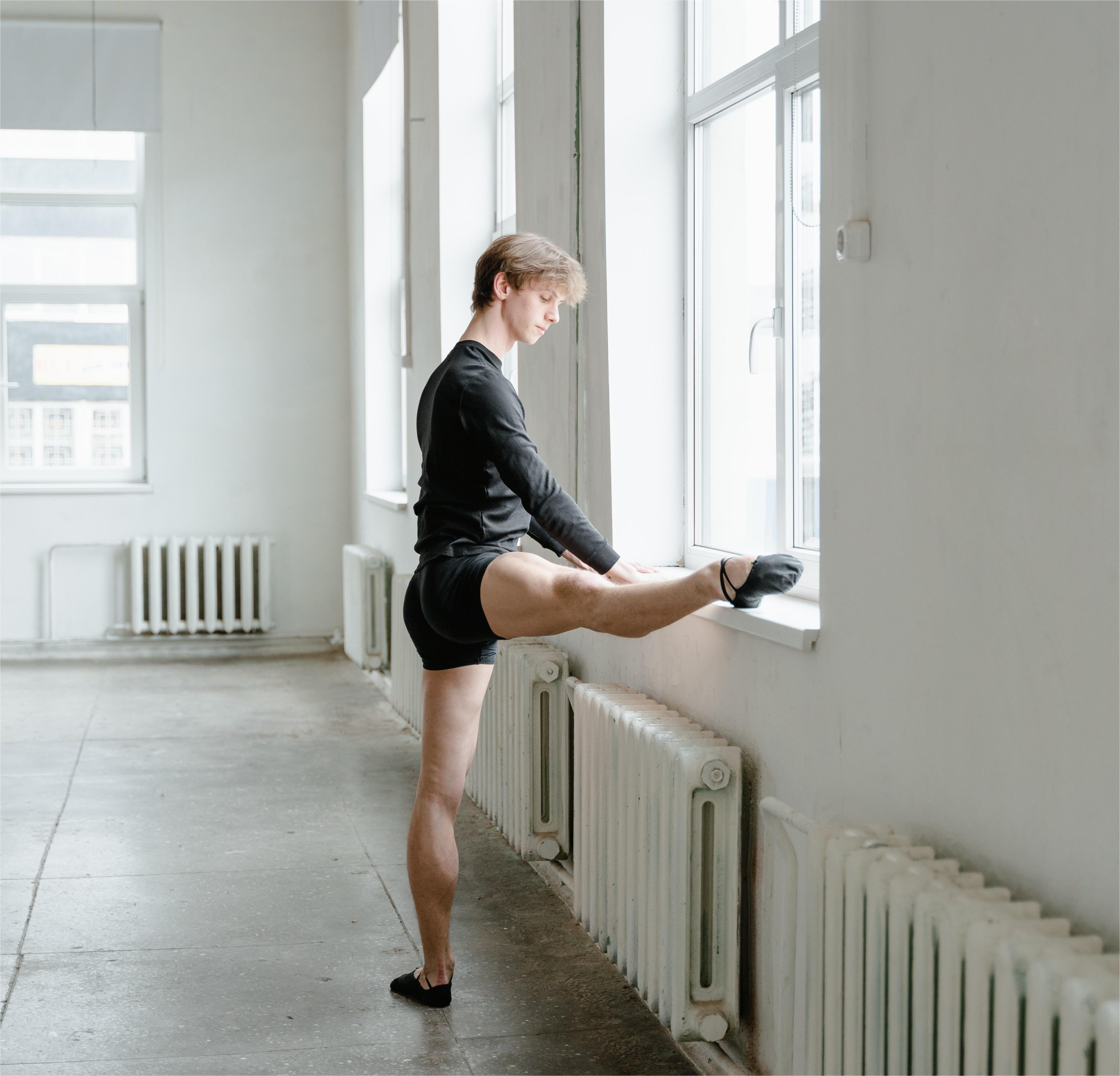 What To Wear To Ballet Class? (For Men)