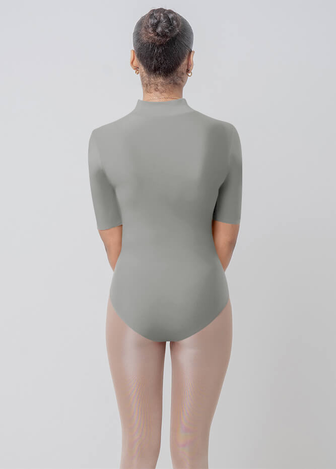 Front Zipper Half-Sleeved Leotard
